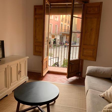 Casa Moner Loft Edifici Historic Centre Medieval De Castello 卡斯特罗·德波利亚斯 外观 照片